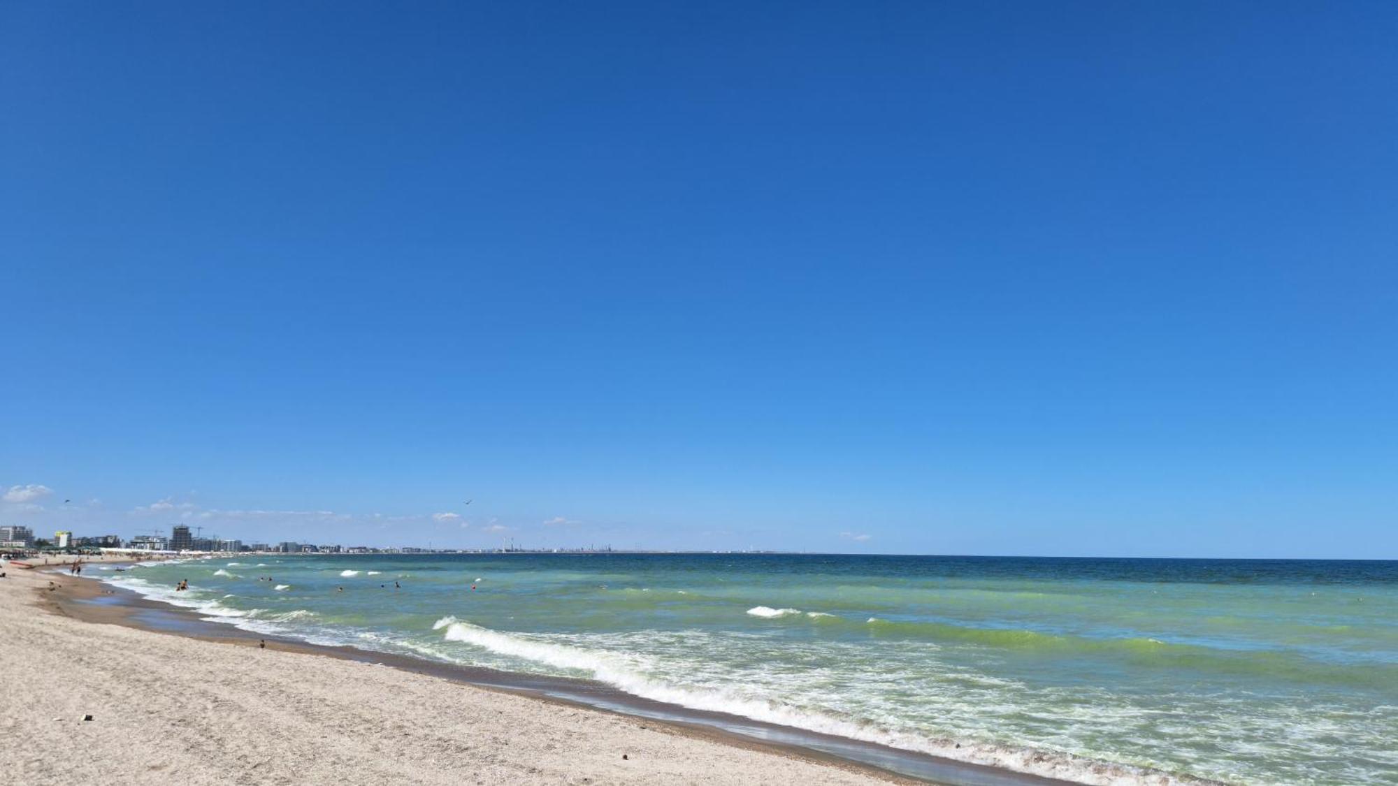 Elysse Sunrise Apartment Mamaia Exterior foto